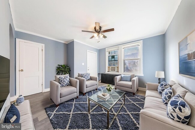 Photo - 905 19th St NE