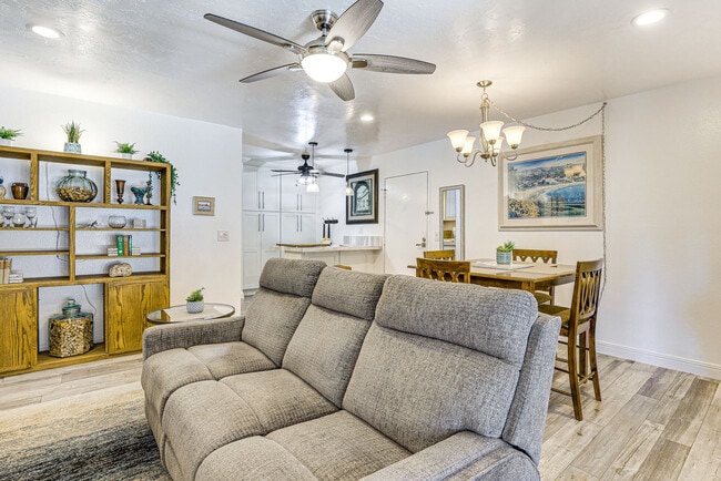 Photo - 265 Loma Alta Dr Unit SI FL2-ID1546488P