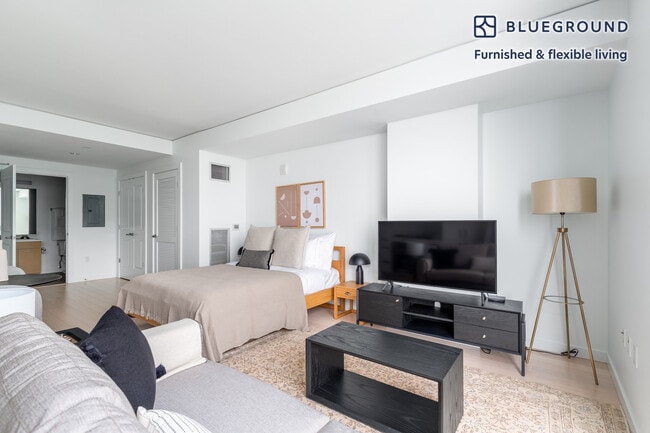 Photo - 521 Stadium Pl S Unit FL25-ID40