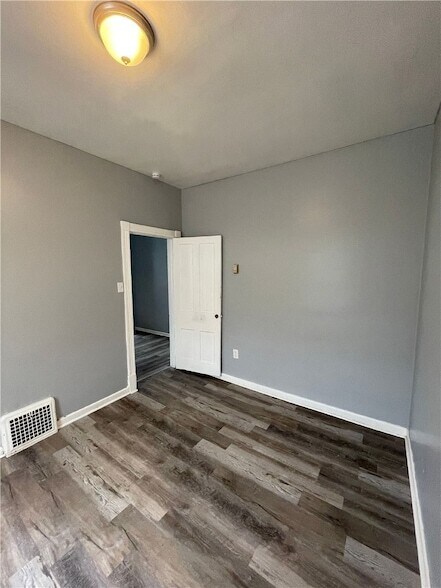 Photo - 139 N Water Ave Unit 2