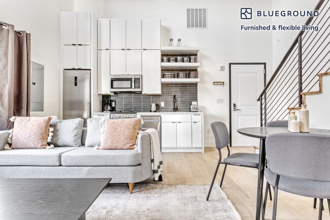 Photo - 1012 Pennsylvania Ave. SE Unit FL3-ID407