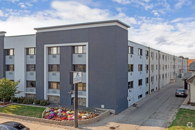 Woods View Apartments - Woods View Apartments
