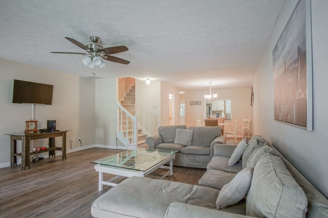 Photo - 846 Park Pl NE Unit SI ID1569982P