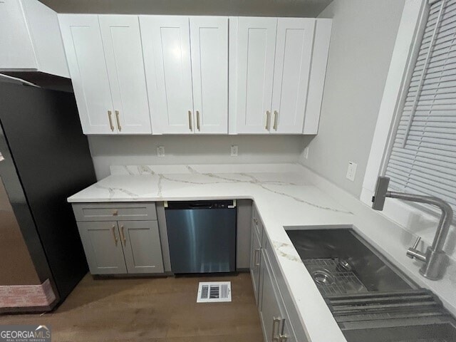 Photo - 635 Birchwood Ln SW