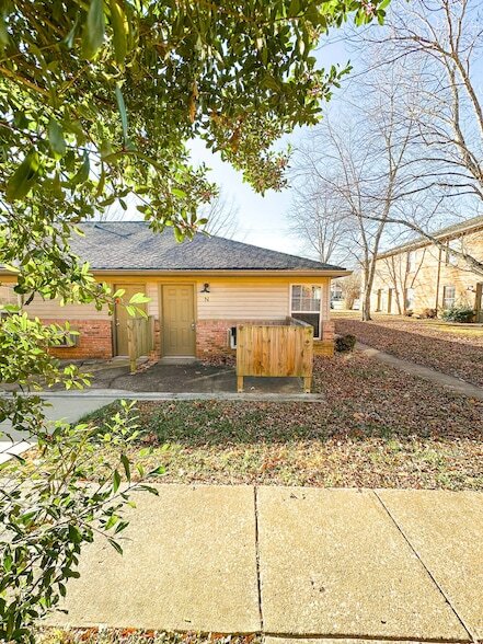 Photo - 100 Ballygar St Unit N