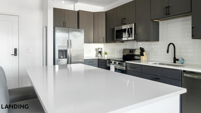 Photo - 1007 S Mint St Unit 817
