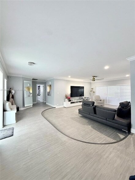 Photo - 5680 SW 7th St