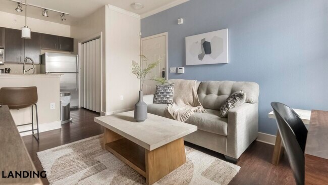 Photo - 7500 I-35 Unit 827