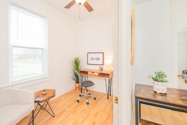 Photo - 405 Michigan St Unit ID1061622P