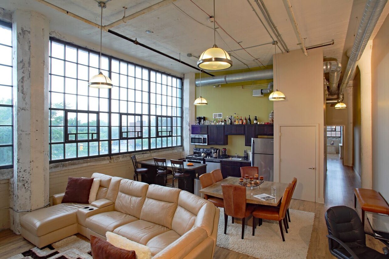 Floor Plan - 2 BR, 2 BA + den