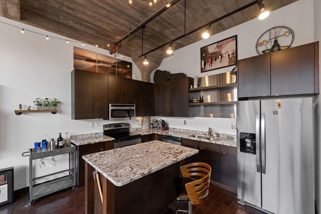 Photo - 618 N Washington Ave