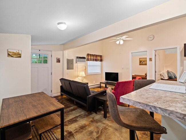 Photo - 5736 Lake Rd E Unit SI ID1593877P