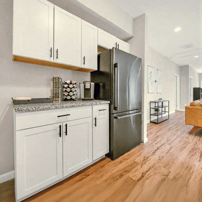 Photo - 945 Palmetto Ave SW Unit SI ID1609605P