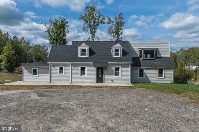 Building Photo - 1979 US-206