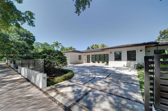 Photo - 1117 Alfonso Ave