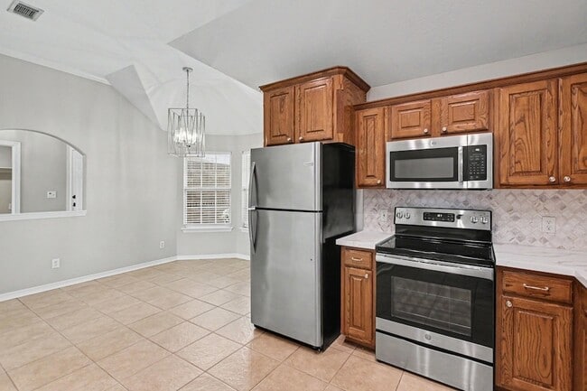 Photo - 10718 Fairview Dr