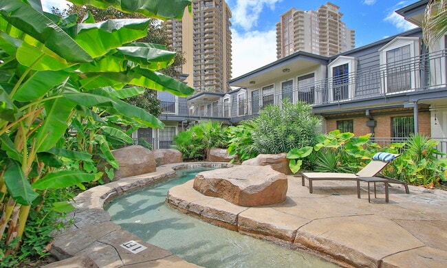 Photo - Galleria Oaks