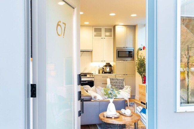 Photo - 67C W Dravus St Unit ID1035901P