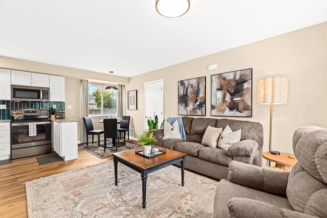 Building Photo - 27882 Gratiot Ave Unit ID1032348P