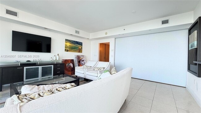 Photo - 19400 Turnberry Way Unit 1131