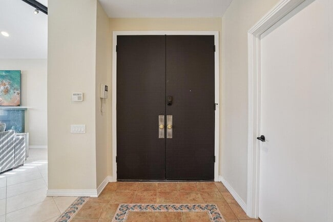 Photo - 29 Lakeshore Dr