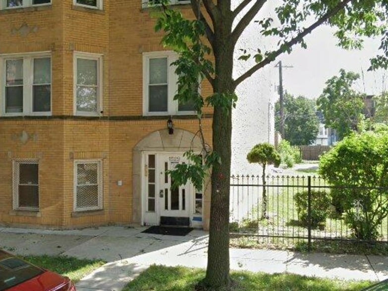 Photo - 1529 S Komensky Ave Unit 3