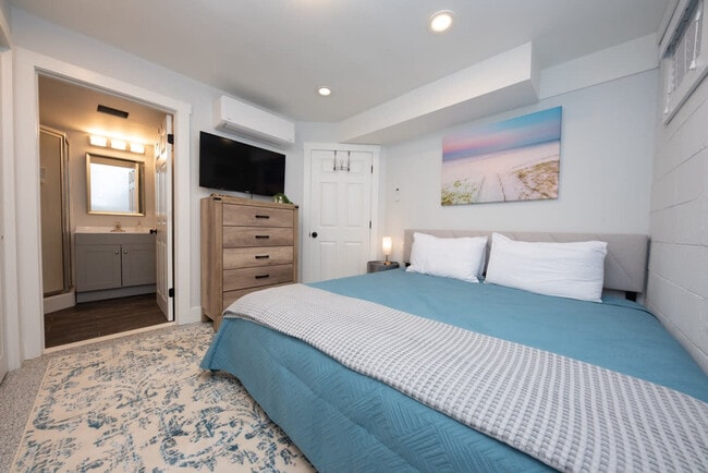 Photo - 1140 Simpson Ave Unit ID1309006P