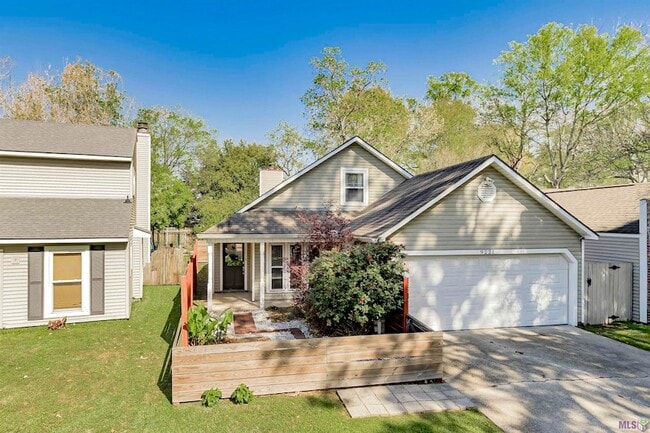 Photo - 9221 Fox Run Ave