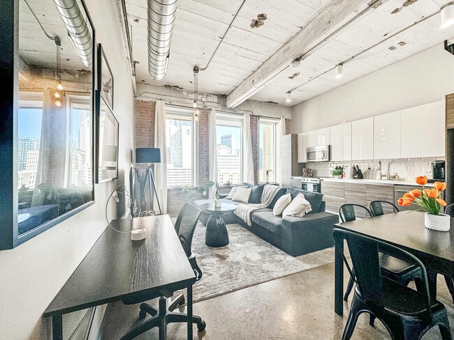 Photo - 555 Evergreen St Unit SI ID1134626P