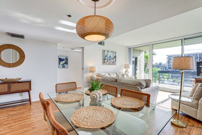 Photo - 1109 Gulf of Mexico Dr Unit SI ID1386020P