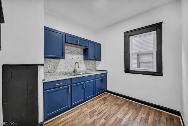 Photo - 12001 Oakview Ave Unit DOWN