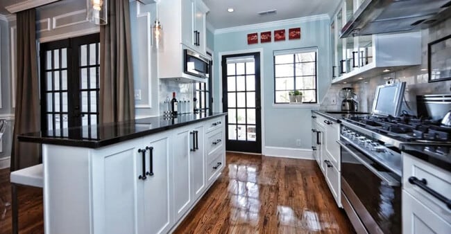 Photo - 600 Hermitage Ct Unit FL2-ID1331037P