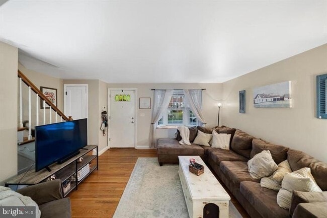 Photo - 1660 Aberdeen Rd