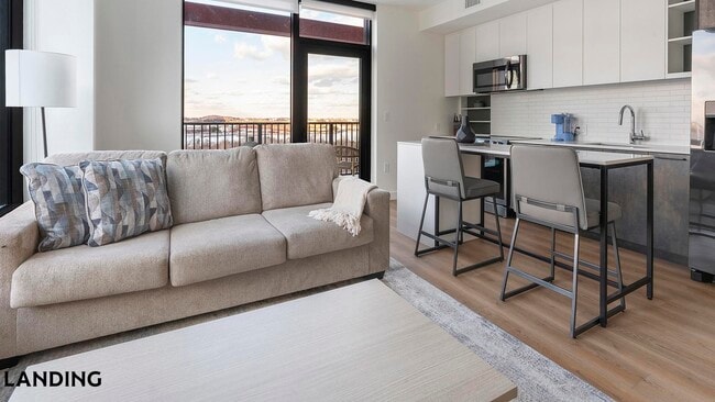 Building Photo - 632 Howard Rd SE Unit 1033