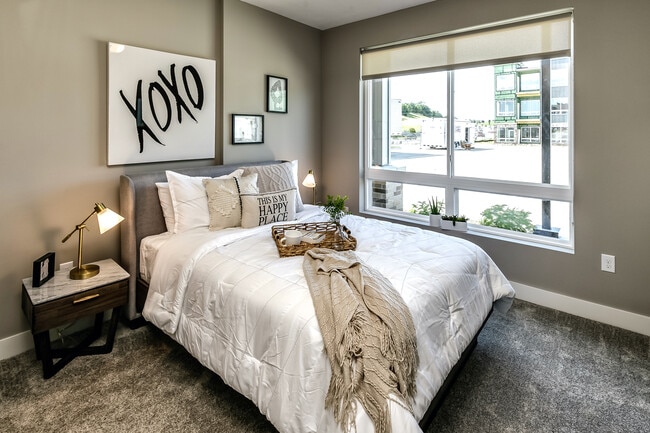 Photo - Axis Apartments