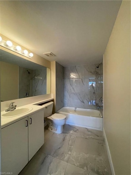 Photo - 1205 Wildwood Lakes Blvd