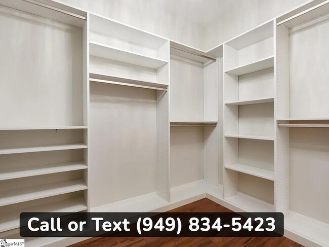 Photo - 900 Neely Farm Dr