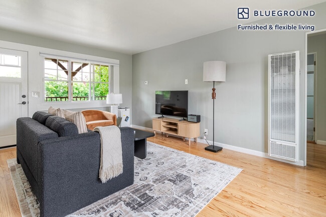 Photo - 317 Hawthorne Ave Unit FL2-ID2009