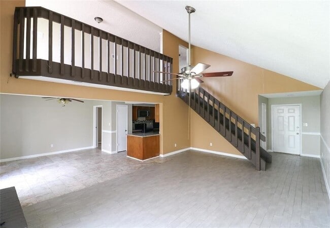 Photo - 6111 Briar Glade Dr