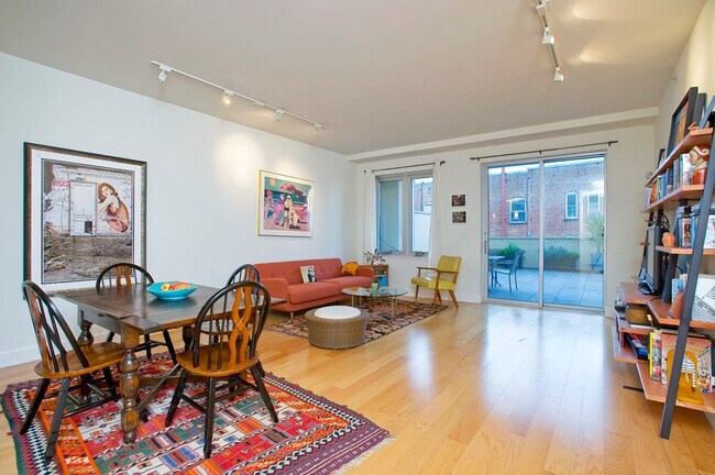 Photo - 214 Hayes St Unit ID1069204P