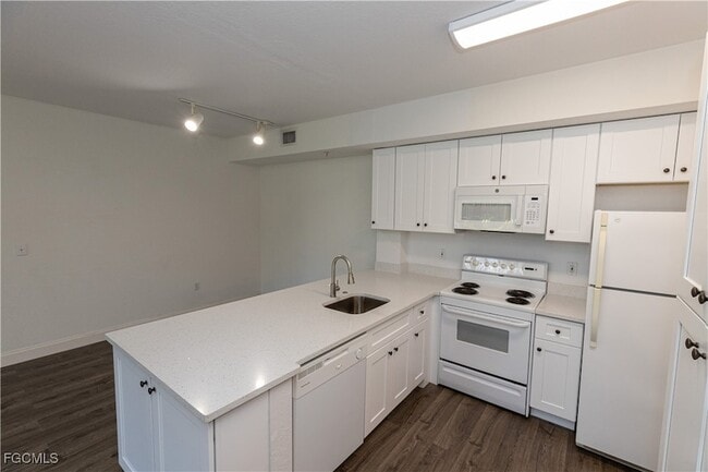 Photo - 6481 Aragon Way Unit 101