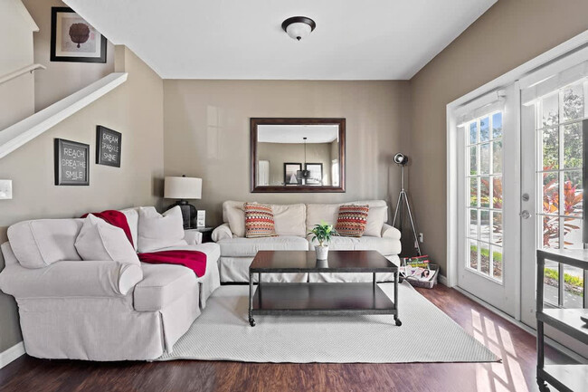 Building Photo - 2901 Edenshire Wy Unit ID1280916P