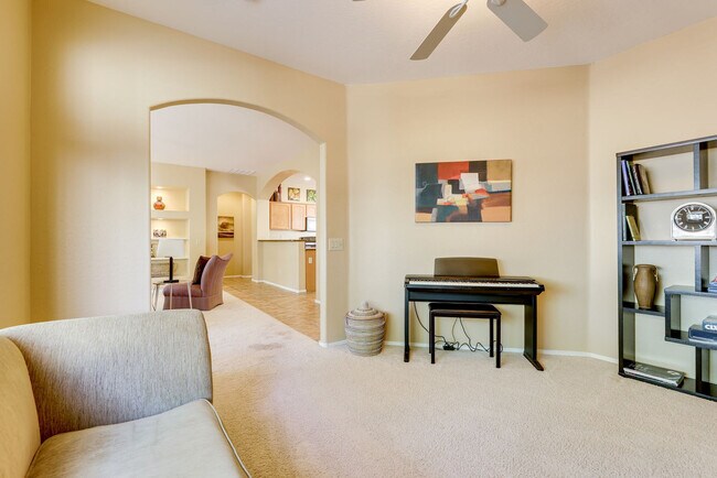 Photo - 9746 E Coopers Hawk Dr Unit SI ID1546352P