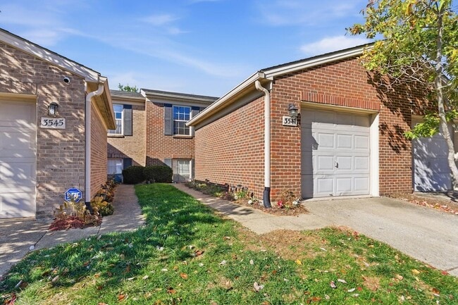 Photo - 3547 Lochdale Terrace