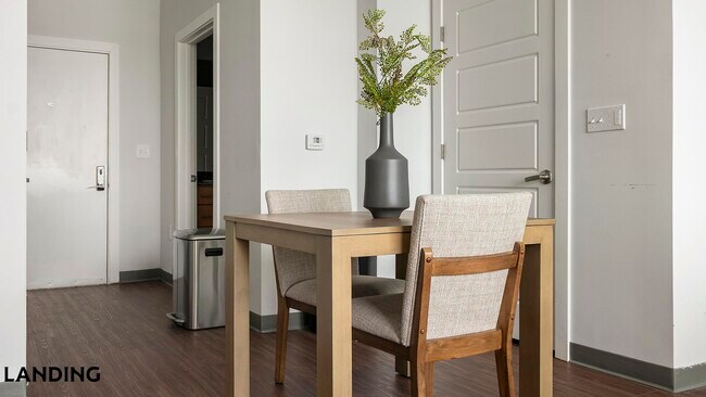 Photo - 302 13th St S Unit PH711