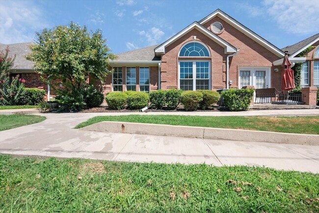 Photo - 2313 Ragland Rd
