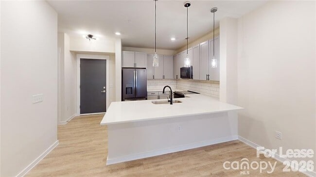 Photo - 3630 N Davidson St Unit 3308