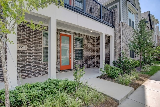 Photo - 7551 Millingston Rd
