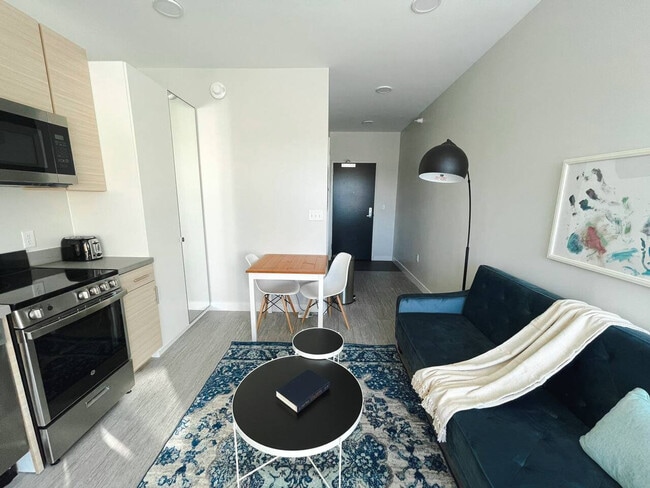 Photo - 2530 University Ave Unit SI ID1534878P