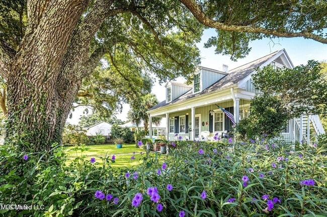 Building Photo - 145 St Francis St